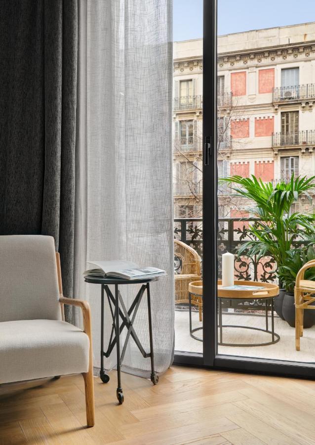 Hotel Casa Sagnier Barcelona Exterior photo A curtain